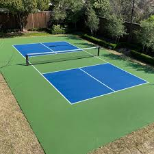 Làm chung mặt sân padel tennis - pickleball cao cấp 9 lớp sơn có 10% Hạt Cao Su US Open Laykold nền bê tông